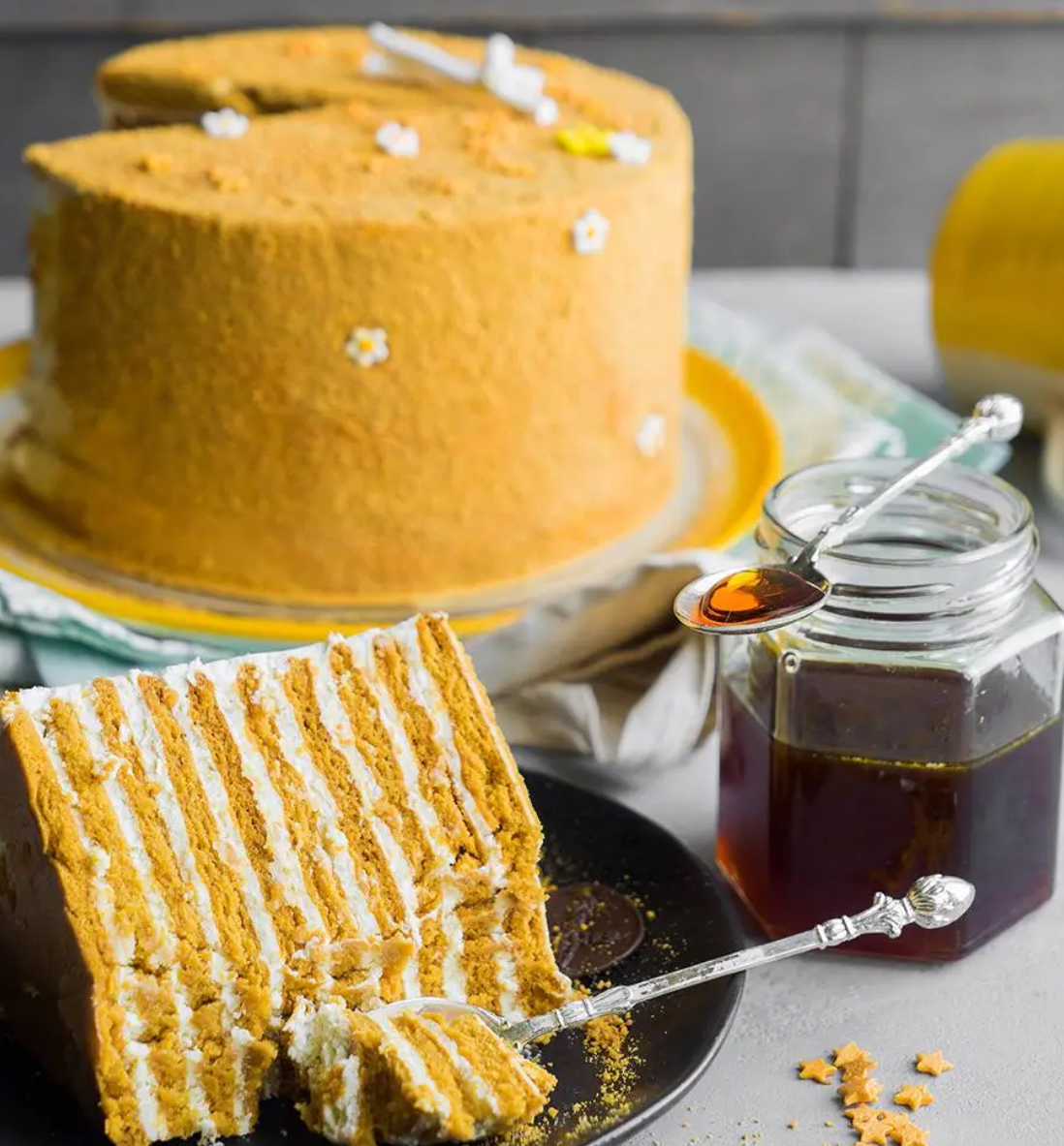 Honey cake