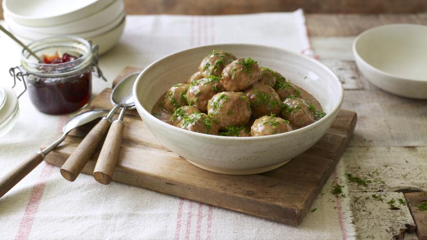 Swedish meatballs with cream